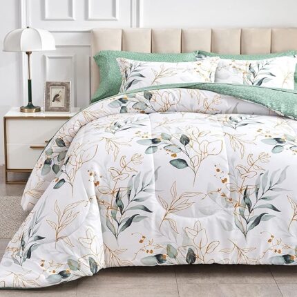7 Piece Bed in a Bag Queen, Green Leaves Printed on White Botanical Design